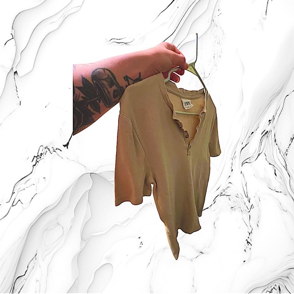 Zara Men’s Large Short Sleeve Henley Shirt - Picture 3 of 5